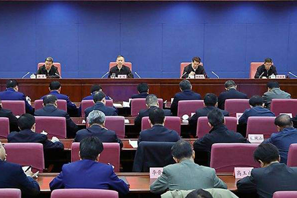 國務(wù)院安委辦、應(yīng)急管理部召開全國煤礦安 全生產(chǎn)工作緊急視頻會議強調(diào) 深刻吸取煤礦重大事故教訓(xùn) 舉一反三抓好風(fēng)險防控 確保歲末年初安 全形勢穩(wěn)定